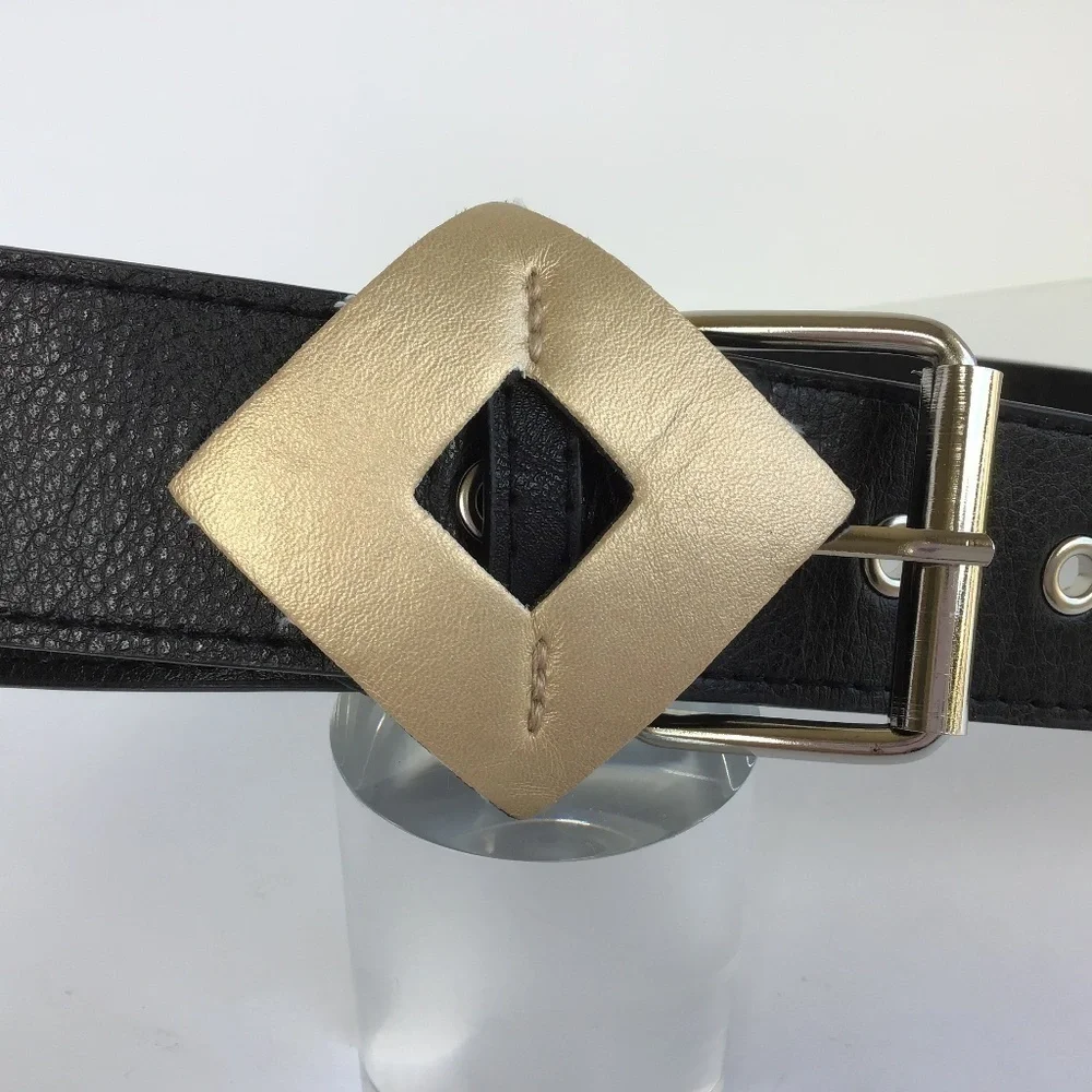 BLACK LEATHER WOMENS BELT WITH STUDDED GOLD